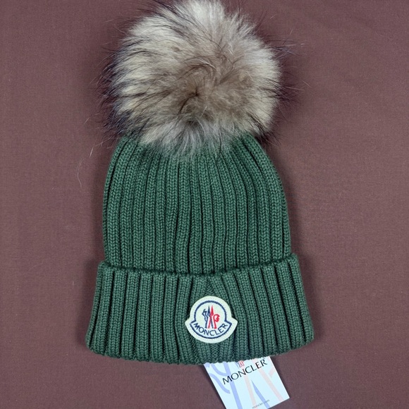 Moncler Accessories - Moncler Green Knit Beanie w/ Pom Pom – Women’s – New